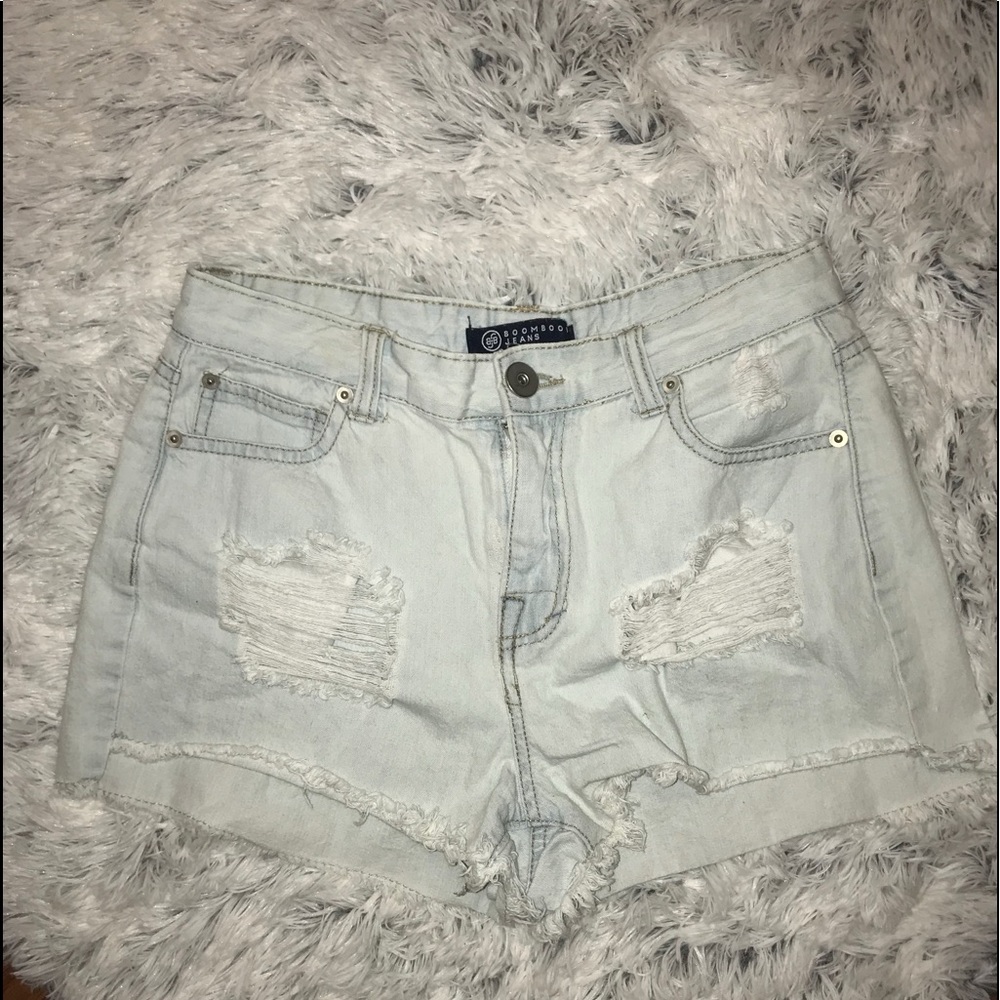 High rise jean shorts ✨
